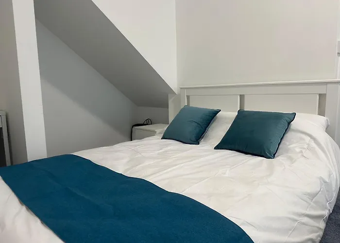 Couette-café Cook Street 3*